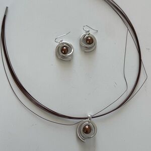 Elegant Silver and Brown Jewelry Set
